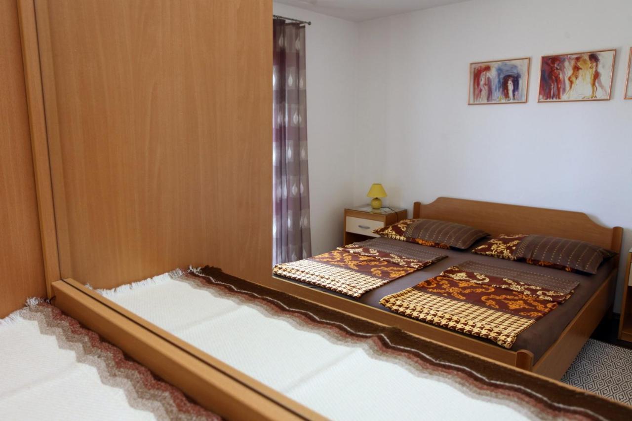 Tatjana'S Guesthouse ปอร์โตรอซ ภายนอก รูปภาพ