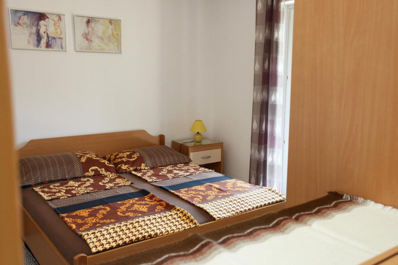 Tatjana'S Guesthouse ปอร์โตรอซ ภายนอก รูปภาพ