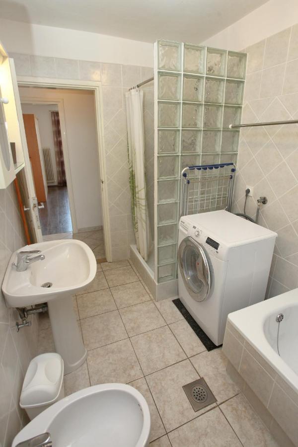 Tatjana'S Guesthouse ปอร์โตรอซ ภายนอก รูปภาพ